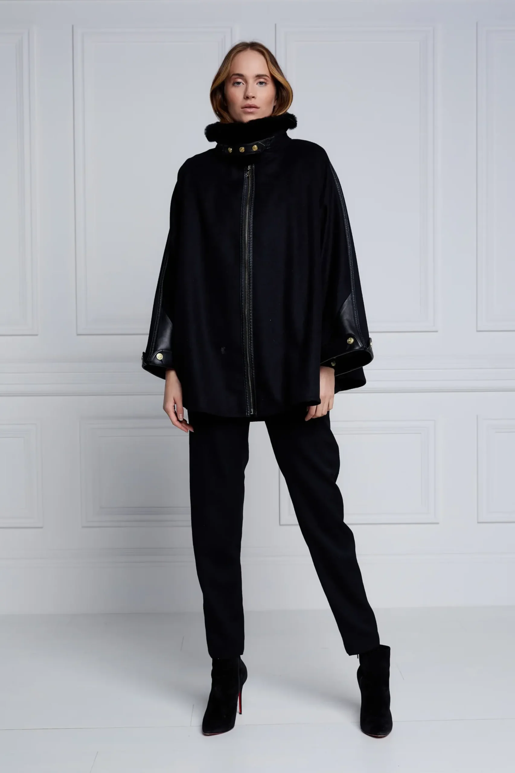 Holland Cooper Chiltern Cape Soft Black Sale